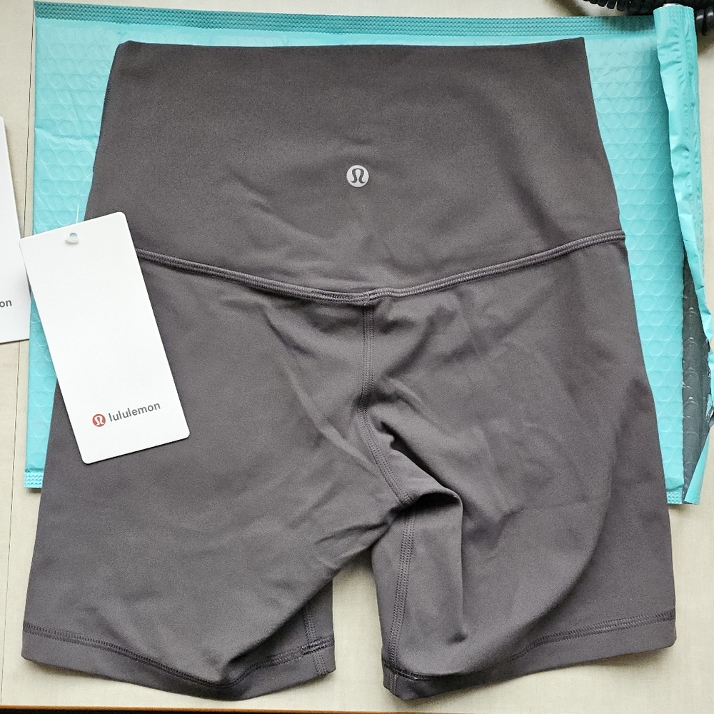 Lululemon Align™ High-Rise Short 6" NWT Size 4 Grey